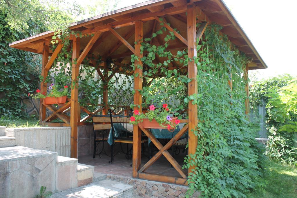 Green Hotel Алмати Екстер'єр фото