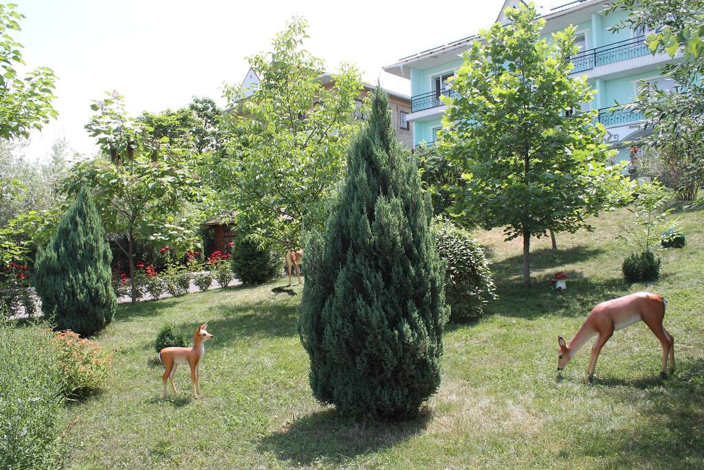 Green Hotel Алмати Екстер'єр фото