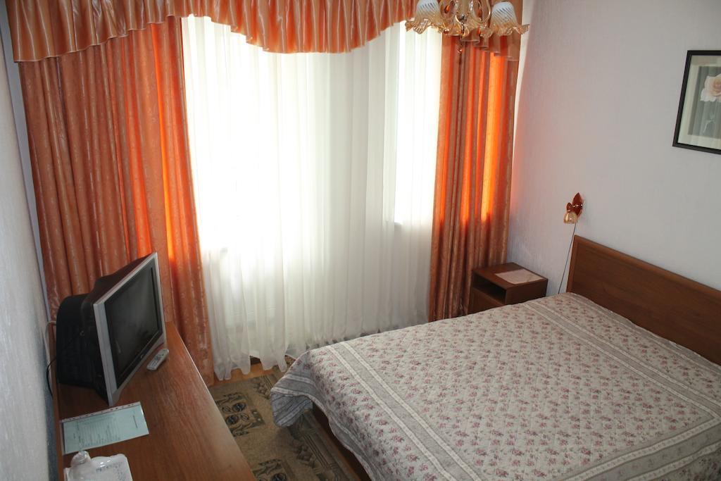 Green Hotel Алмати Екстер'єр фото
